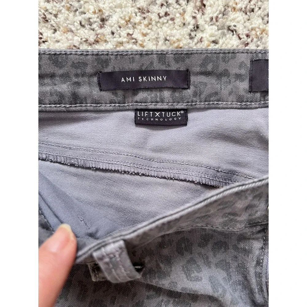 MWT NYDJ Size 10 Amy‎ Jeans Skinny Fit Denim Leopard Gray Lift x Tuck Technology